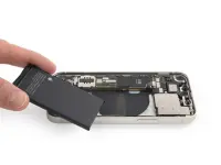 img Замена аккумулятора на Apple iPhone 13 mini